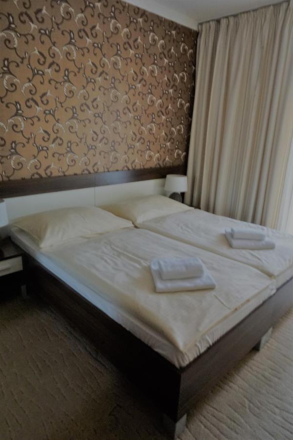 Penzion Villa Rajecke Teplice Ngoại thất bức ảnh